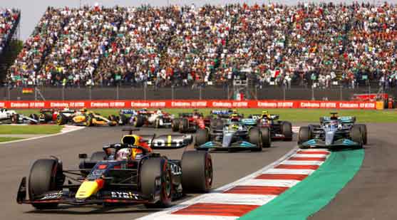 What are different statistics that can be followed during a Formula 1 Grand Prix?